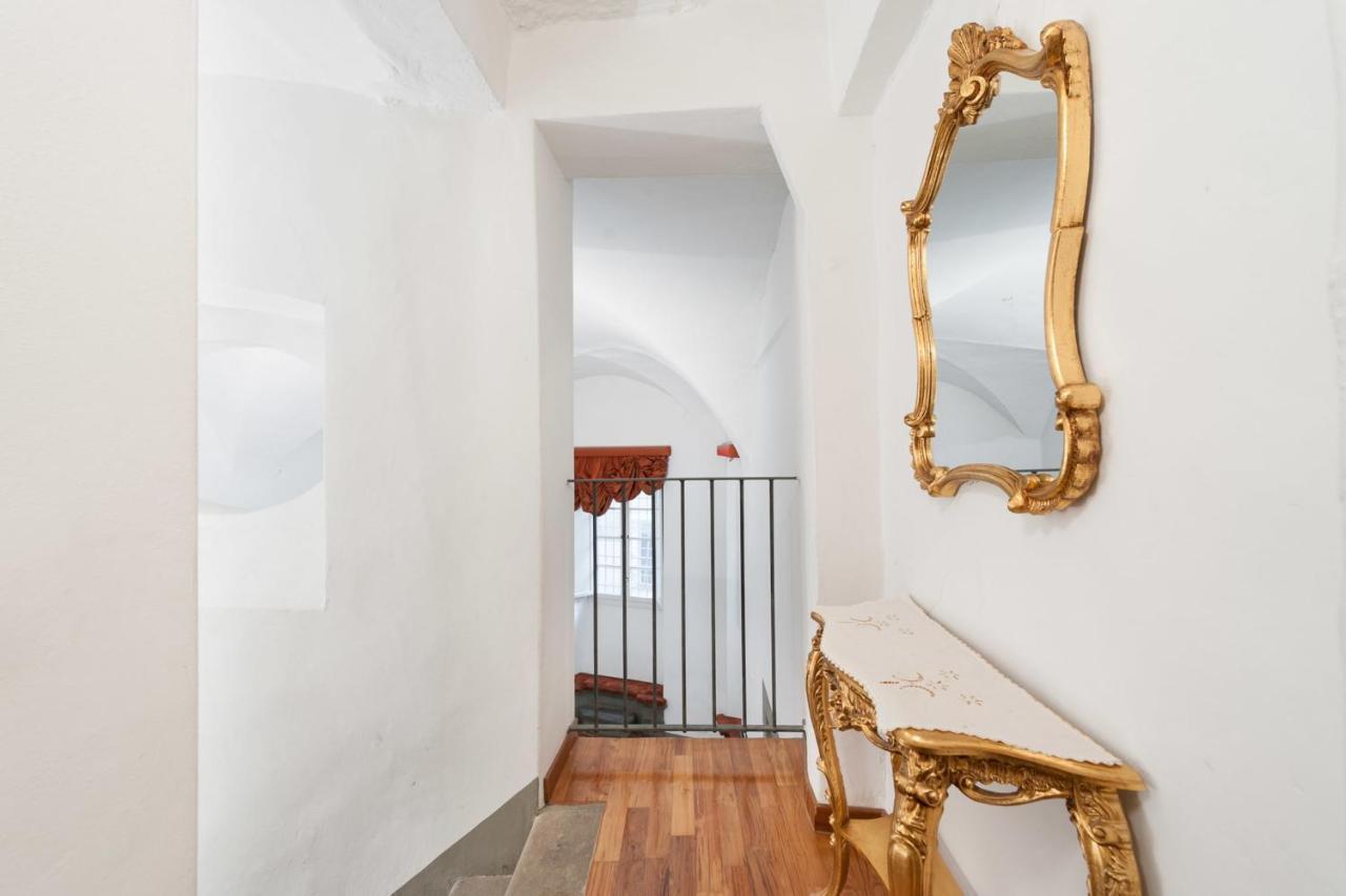 Pontevecchio Luxury Suite Amazing Location - Hosted By Sweetstay 피렌체 외부 사진